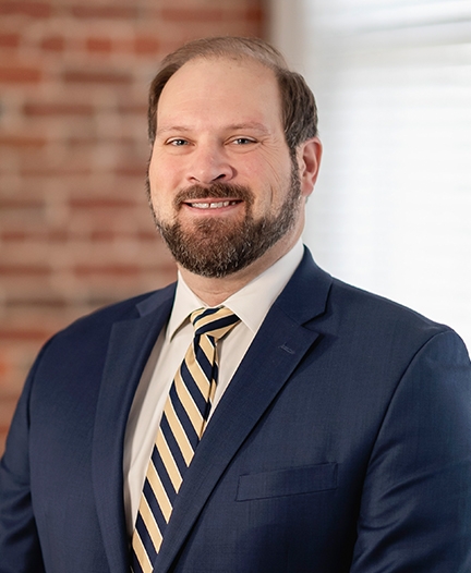 Advantus web portrait crop Matt